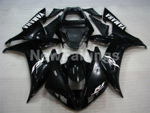 Laden Sie das Bild in den Galerie-Viewer, All Black Factory Style - YZF-R1 02-03 Fairing Kit