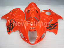 Laden Sie das Bild in den Galerie-Viewer, All orange Factory Style - GSX1300R Hayabusa 99-07 Fairing