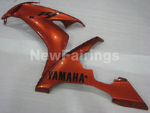 Laden Sie das Bild in den Galerie-Viewer, All Orange Factory Style - YZF-R1 04-06 Fairing Kit