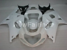 Laden Sie das Bild in den Galerie-Viewer, All White No decals - GSX-R600 01-03 Fairing Kit - Vehicles