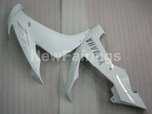 Laden Sie das Bild in den Galerie-Viewer, All White Factory Style - YZF-R1 04-06 Fairing Kit