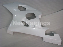 Laden Sie das Bild in den Galerie-Viewer, All White No decals - GSX-R600 04-05 Fairing Kit - Vehicles