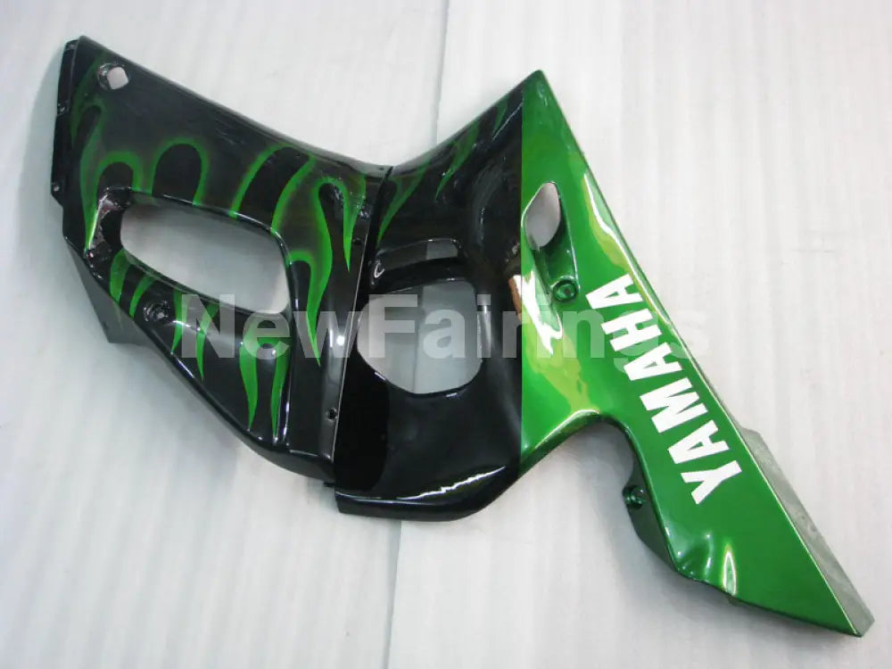 Black and Green Flame - YZF-R6 98-02 Fairing Kit Vehicles & Parts > Vehicle Parts & Accessories > Motor Vehicle Parts >