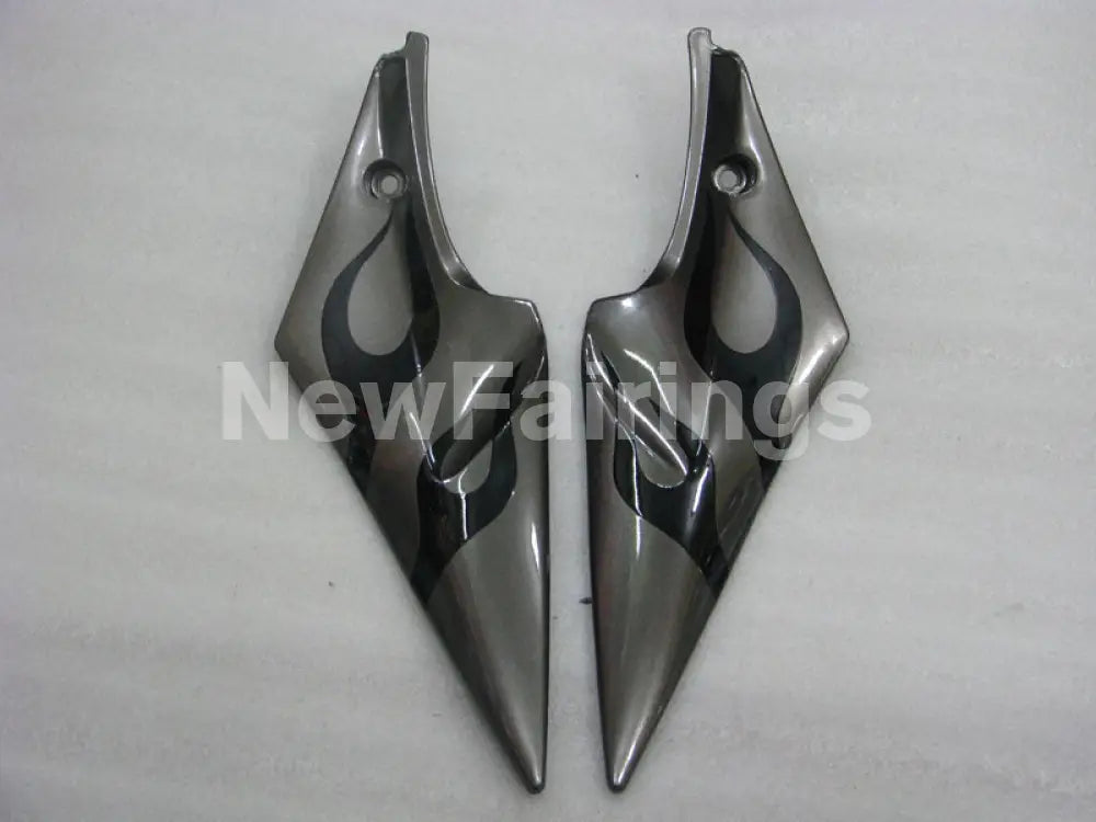 Black and Grey Flame - GSX-R600 06-07 Fairing Kit -