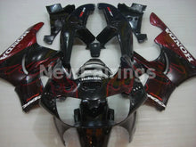 Laden Sie das Bild in den Galerie-Viewer, Black and Red Flame - CBR 919 RR 98-99 Fairing Kit -