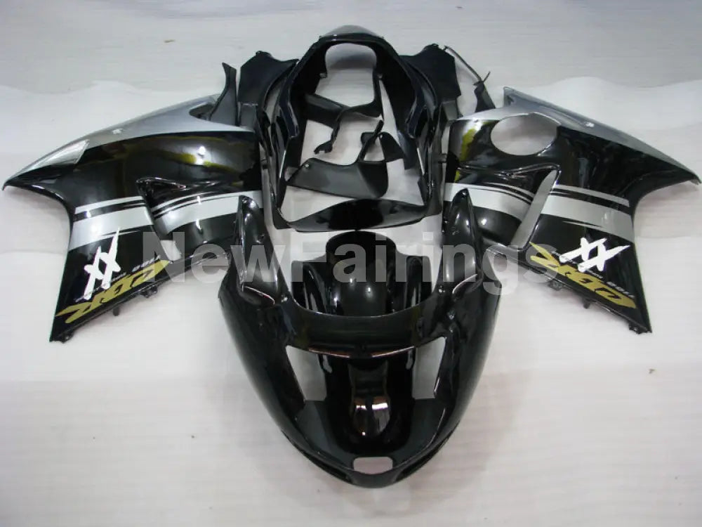 Black and Silver Factory Style - CBR 1100 XX 96-07 Fairing