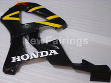 Laden Sie das Bild in den Galerie-Viewer, Black and Yellow Factory Style - CBR 929 RR 00-01 Fairing