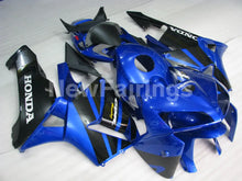 Laden Sie das Bild in den Galerie-Viewer, Black and Blue Factory Style - CBR600RR 05-06 Fairing Kit -