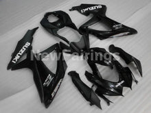 Laden Sie das Bild in den Galerie-Viewer, Black and Matte Factory Style - GSX-R750 08-10 Fairing Kit