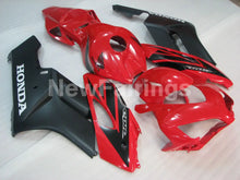 Laden Sie das Bild in den Galerie-Viewer, Black Red Factory Style - CBR1000RR 04-05 Fairing Kit -