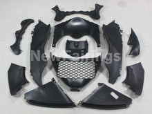 Laden Sie das Bild in den Galerie-Viewer, Black and Red Flame - GSX1300R Hayabusa 08-20 Fairing Kit