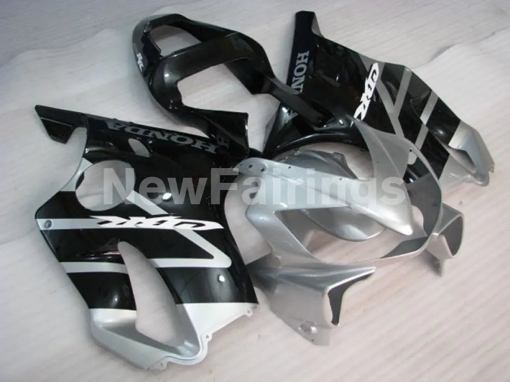 Black and Silver Factory Style - CBR600 F4i 01-03 Fairing