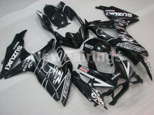 Laden Sie das Bild in den Galerie-Viewer, Black White Corona - GSX-R600 08-10 Fairing Kit - Vehicles