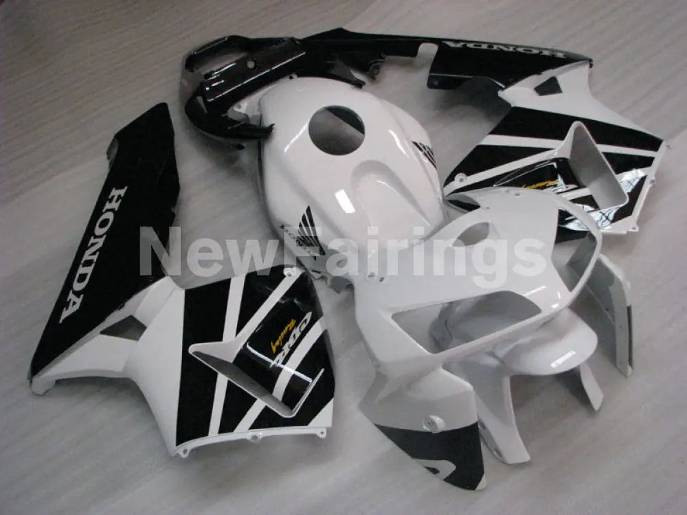 Black and White Factory Style - CBR600RR 05-06 Fairing Kit -