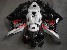 Laden Sie das Bild in den Galerie-Viewer, Black White and Red Factory Style - CBR600RR 13-23 Fairing