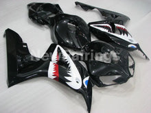 Laden Sie das Bild in den Galerie-Viewer, Black and White Shark - CBR1000RR 06-07 Fairing Kit -