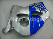 Laden Sie das Bild in den Galerie-Viewer, Blue and Silver Factory Style - GSX1300R Hayabusa 99-07