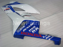 Laden Sie das Bild in den Galerie-Viewer, Blue and White Factory Style - CBR1000RR 04-05 Fairing Kit -