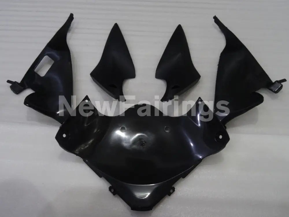 Gloss Black No decals - GSX-R750 06-07 Fairing Kit Vehicles