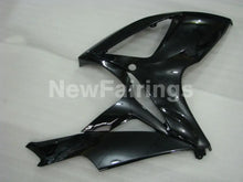 Laden Sie das Bild in den Galerie-Viewer, Gloss Black No decals - GSX-R600 06-07 Fairing Kit