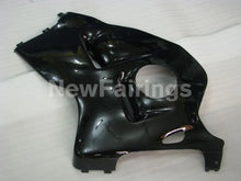 Laden Sie das Bild in den Galerie-Viewer, Glossy Black No decals - GSX1300R Hayabusa 99-07 Fairing