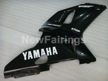 Laden Sie das Bild in den Galerie-Viewer, Glossy Black Factory Style - YZF-R1 00-01 Fairing Kit