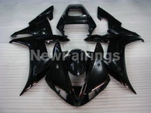 Laden Sie das Bild in den Galerie-Viewer, Glossy Black No decals - YZF-R1 02-03 Fairing Kit