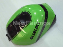 Laden Sie das Bild in den Galerie-Viewer, Green and Black Monster - GSX-R600 96-00 Fairing Kit -