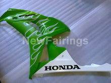 Laden Sie das Bild in den Galerie-Viewer, Green and White Flame - CBR1000RR 06-07 Fairing Kit -