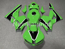 Laden Sie das Bild in den Galerie-Viewer, Green and Black Factory Style - CBR600RR 13-23 Fairing Kit -