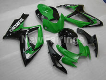 Laden Sie das Bild in den Galerie-Viewer, Green Black Factory Style - GSX-R600 06-07 Fairing Kit