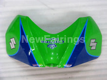 Laden Sie das Bild in den Galerie-Viewer, Green and White Blue Corona - GSX-R750 06-07 Fairing Kit