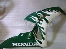 Laden Sie das Bild in den Galerie-Viewer, Green White Flame - CBR1000RR 06-07 Fairing Kit - Vehicles &amp;