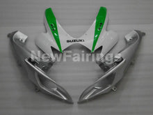 Laden Sie das Bild in den Galerie-Viewer, Green and White Silver Factory Style - GSX-R600 06-07