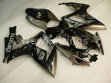 Laden Sie das Bild in den Galerie-Viewer, Grey and Black Factory Style - GSX-R600 06-07 Fairing Kit