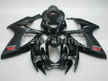 Laden Sie das Bild in den Galerie-Viewer, Matte Black and Factory Style - GSX-R750 06-07 Fairing Kit