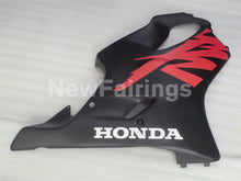 Laden Sie das Bild in den Galerie-Viewer, Matte Black and Red Factory Style - CBR600 F4 99-00 Fairing