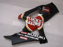 Laden Sie das Bild in den Galerie-Viewer, Matte Black and Red Lucky Strike - GSX - R1000 07 - 08