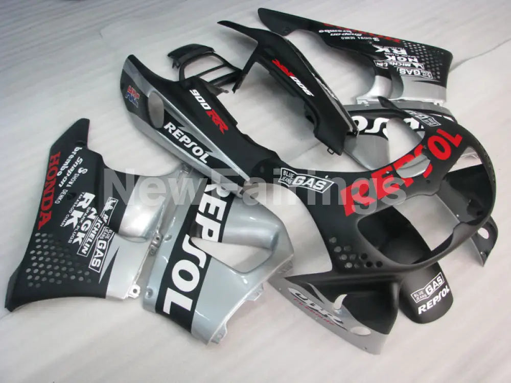 Matte Black and Silver Repsol - CBR 900 RR 94-95 Fairing Kit