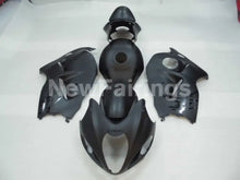 Laden Sie das Bild in den Galerie-Viewer, Matte Black with black decals Factory Style - GSX1300R