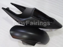 Laden Sie das Bild in den Galerie-Viewer, Matte Black No decals - GSX-R600 04-05 Fairing Kit -