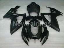 Laden Sie das Bild in den Galerie-Viewer, Matte Black Factory Style - GSX-R750 06-07 Fairing Kit