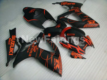 Laden Sie das Bild in den Galerie-Viewer, Matte Black and Orange Corona - GSX-R750 06-07 Fairing Kit