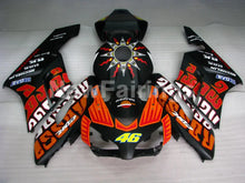 Laden Sie das Bild in den Galerie-Viewer, Matte Black and Orange Rossi- CBR1000RR 04-05 Fairing Kit -