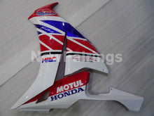 Laden Sie das Bild in den Galerie-Viewer, Number 23 White and Red Blue MOTUL - CBR1000RR 12-16 Fairing