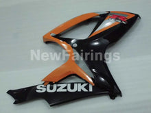 Laden Sie das Bild in den Galerie-Viewer, Orange and Black Factory Style - GSX-R600 06-07 Fairing Kit