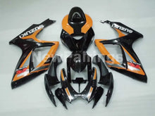 Laden Sie das Bild in den Galerie-Viewer, Orange and Black Factory Style - GSX-R600 06-07 Fairing Kit