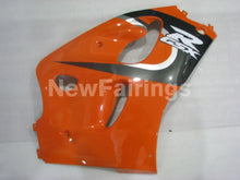 Laden Sie das Bild in den Galerie-Viewer, Orange and Grey Factory Style - GSX-R600 96-00 Fairing Kit -