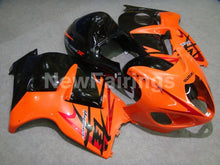 Laden Sie das Bild in den Galerie-Viewer, Orange and Black Factory Style - GSX1300R Hayabusa 99-07