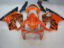 Laden Sie das Bild in den Galerie-Viewer, Orange and Black Flame - CBR600 F4i 01-03 Fairing Kit -